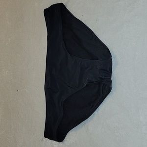 Jrs Size XL (15-17) Cute Swim bottom with bow in back area. Worn once like new